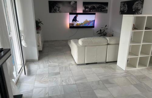 Casa con piscina privada - Foto 2