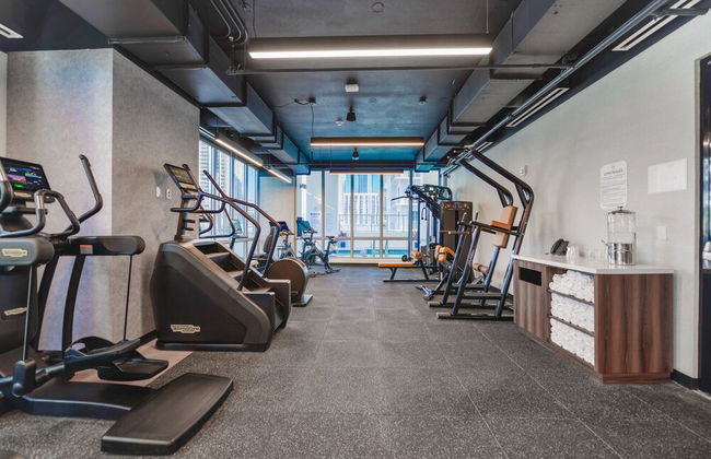 Contemporary Comfort Rooftop Views & Full Kitchen - Foto 32