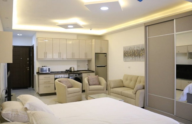 Amazing one Bedroom Apartment in Amman, Elwebdah 5 - Foto 1