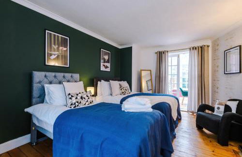 Stylish 4 Bedroom Home in Port Sunlight with 7 Beds Perfect for Business Bookings and Groups - Foto 22