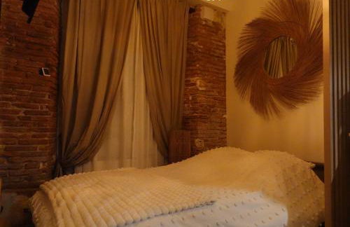 Le Petit Hôtel de Laura Cosy Parking & Netflix - Foto 3