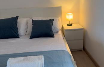 110 - Beachside Renovated 1BR apt 5 min from Beach - Photo 10