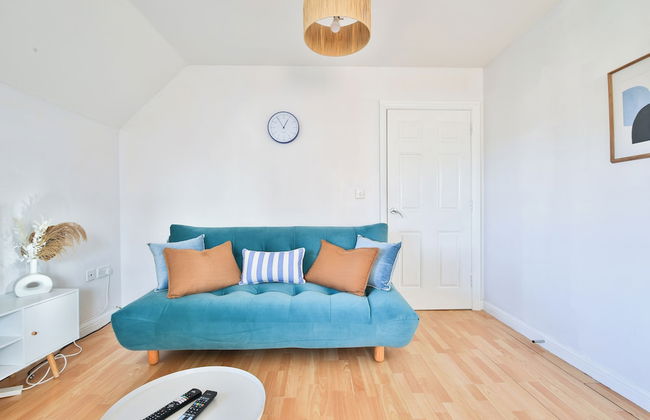 2 Bed House Near Beach with Free Parking - Foto 24