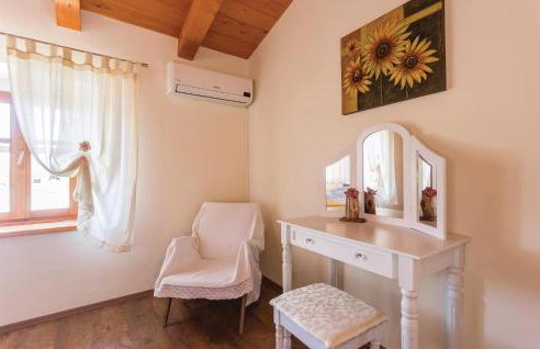 Three-Bedroom Holiday Home In Regulici - Photo 23
