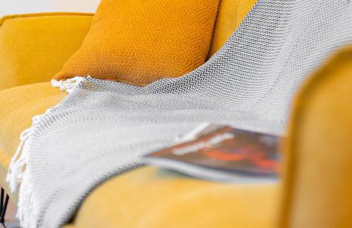 Spacious Loft Apartment - Smart TV - WiFi - On Street Parking 1NT - Foto 19