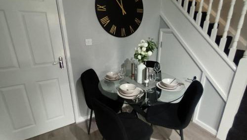 Silverlight's Place - 2BR Home in Central Oldbury - Foto 4