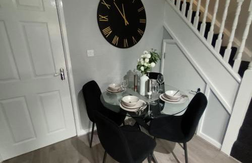 Silverlight's Place - 2BR Home in Central Oldbury - Foto 4