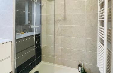 L'apart'83 - T2 classé 5 étoiles - Belle vue sur la baie du Lazaret - Foto 20