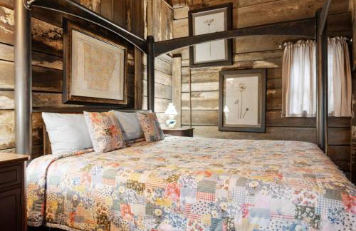 Mimi's Mother Pearl: Includes (2) 4-door UTV's - Foto 24