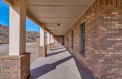 Peaceful, Serene Getaway 17 Mi to Dtwn Roswell! - Foto 23