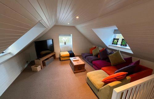 Pets - Garden - Parking - Sleeps up to 4 - Hiking - Foto 3