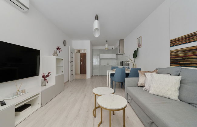 Gwiaździsta Apartment by Renters - Photo 37