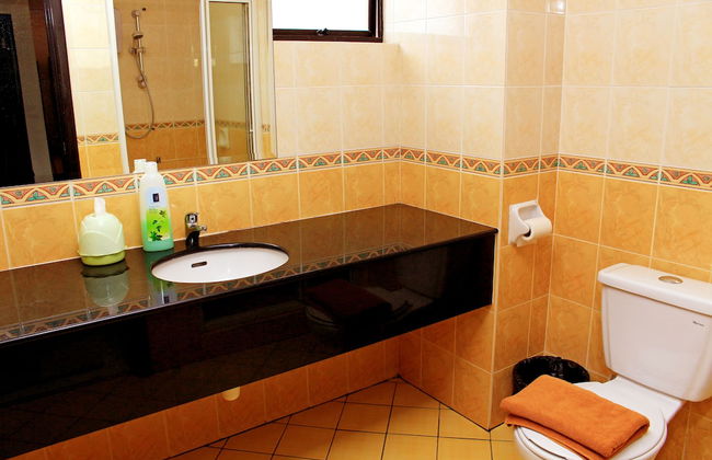 1st Choice Vacation Apartments at Marina Court Resort Resort - Photo 73