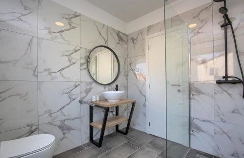 Apartment Vukadin - Photo 9