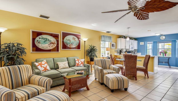 Duval Sea Turtle by Avantstay Great Location Close to Shops Shared Pool - Foto 2, Habitación