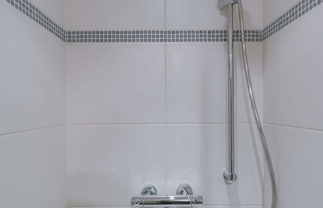 Modern and Spacious Apartment With Terrace - Foto 28