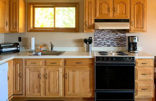 Charming Cabin Rental Perfect for an Adirondack Getaway - Foto 63