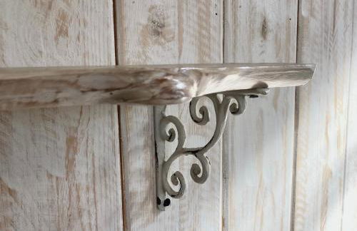 Robin Cabin with hot tub - Foto 18