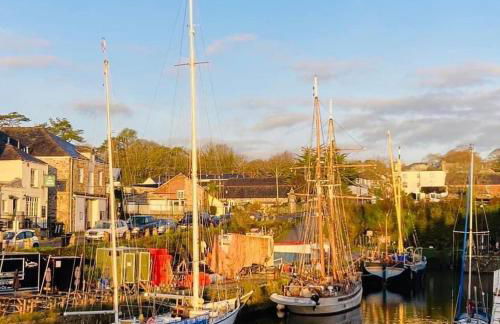 Stunning Yacht Sea Lion in Charlestown Harbour, Cornwall - Foto 6