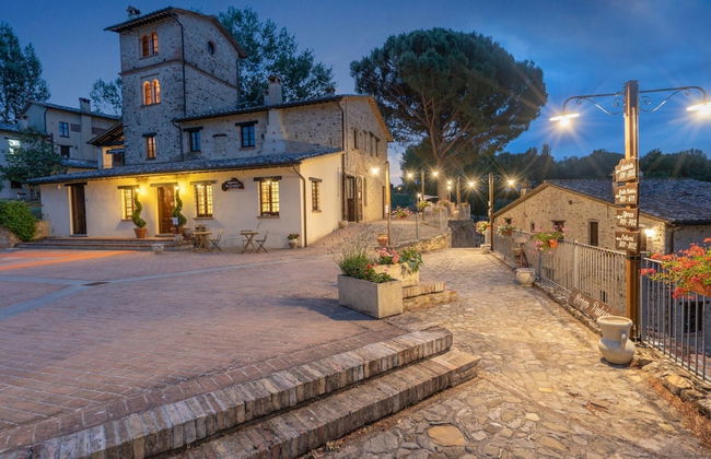 Agriturismo Borgo Pulciano in Montone - Foto 32