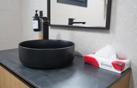 Habari Pleasure - Foto 15