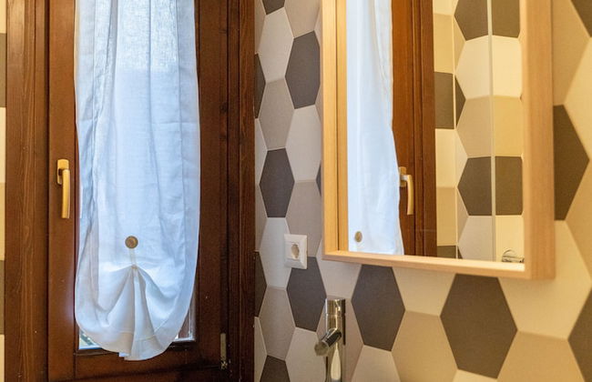 Mama House - Photo 18