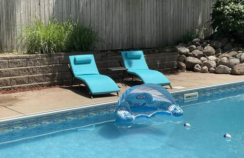 Secluded Luxe 5BR Estate| Pool, Wineries, Near ND - Foto 57