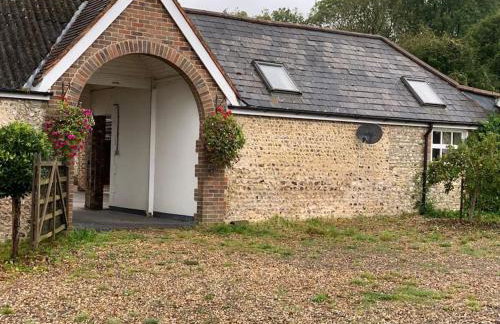 Chillout!! Sussex Flint Cottage- HotTub - Goodwood - Foto 22