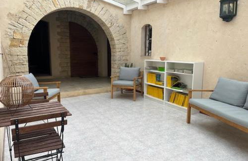Nouveauté Villa pour 10 Personnes avec Piscine, Pétanque au Coeur des Oliviers de Provence - Foto 47