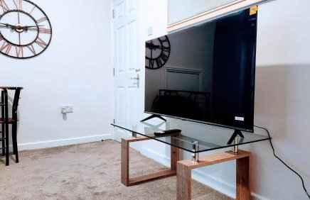 1 Bedroom Annex - Close to Frimley Hospital - Private Entrance - Foto 8