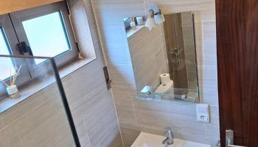 LOFT Aver-o-mar 2 min a pé da praia - Foto 5, towels, Shower