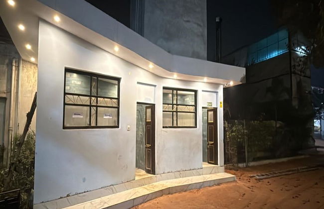 Arail Tent City Kumbh Cottage - Foto 1