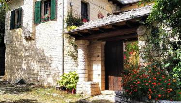 Παραδοσιακό Σπίτι στο Μονοδένδρι - Foto 2