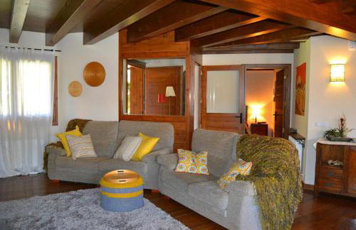 Preciosa planta baja con piscina - Foto 1