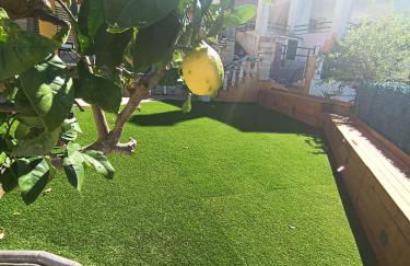 Family Suite with Terrace Garden - Photo 8