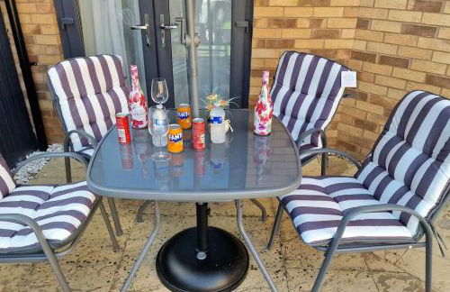 Modern Home near London ensuite room, 3 toilets - Foto 27