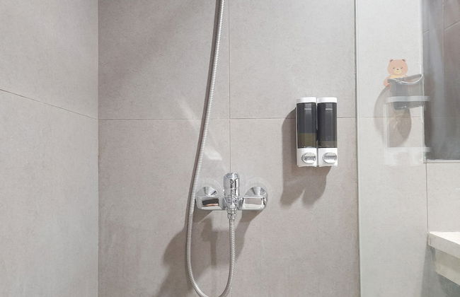 Cozy Studio Room At Patraland Amarta Apartment - Foto 8