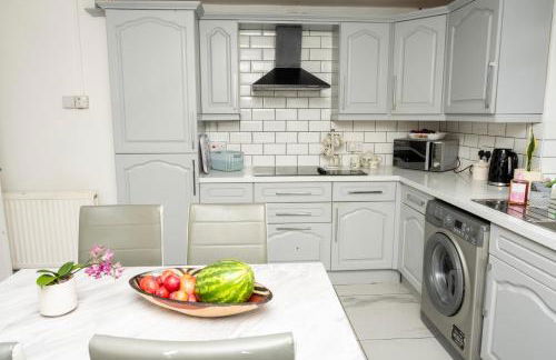 Castle House - Photo 5