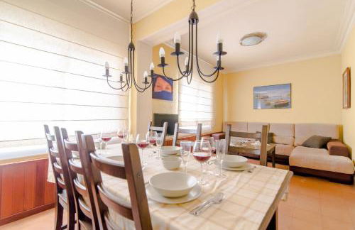 Vincent's House - Photo 1