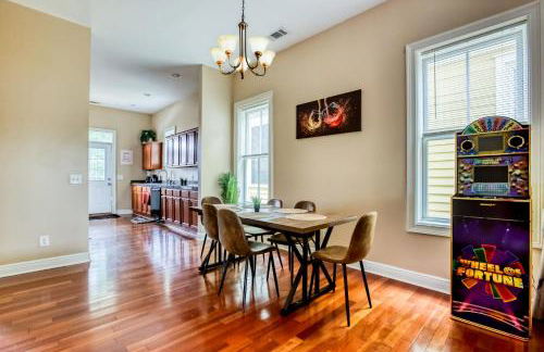 Duplex by Forsyth Park - 2 King Beds - Patio & Balcony - Foto 4