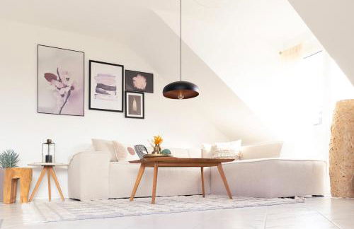 Sohana Lifestyle Apartments I Leilani's & Saskia's Home I Rust - Photo 3