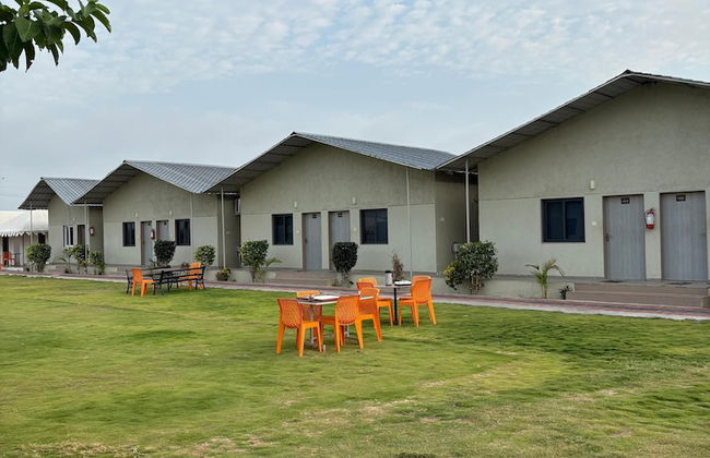Unity Sunrise Resort Best Hotel Near Statue of Unity - Foto 43