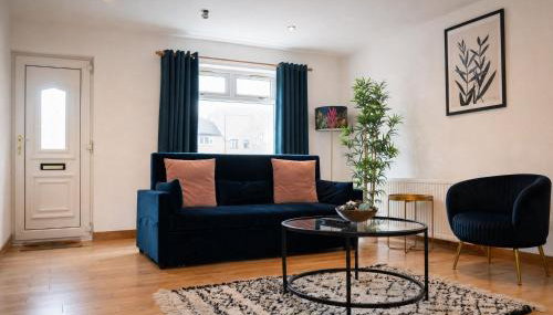 2BR House Free Parking Easy City Access - Foto 5