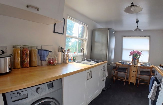 Lovely Large London Apartment, Near Stratford - Foto 17