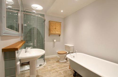 5 Bed in Salthouse oc-cubot - Photo 11