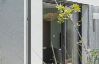 Jolie Maison avec piscine intérieure à 5 minutes des plages - Foto 1