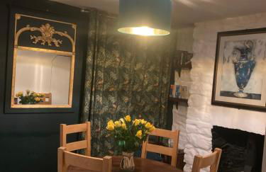 "FISHERMAN'S" Seconds from the Harbour & town centre with unlimited free parking nearby - Photo 15