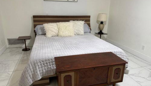 HUGE In-Law Apt Beach Oasis- Private entrance - Foto 5