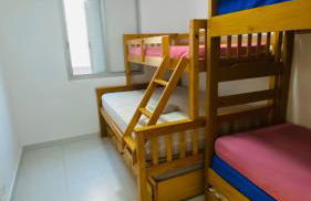 Apartamento com varanda Gourmet na praia da enseada - Foto 28