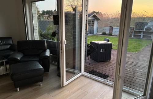 Wood&Stone - Modernes Haus in Seenähe am Tankumsee mit Terrasse, Outdoorküche, Kamin, Homeoffice Bereich & voll ausgestatteter Küche im Naherholungsgebiet - Foto 5